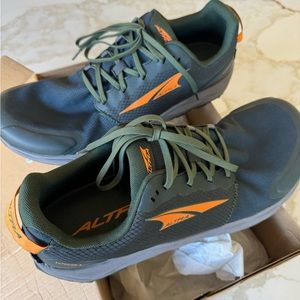 Altra Superior 6 men’s 13